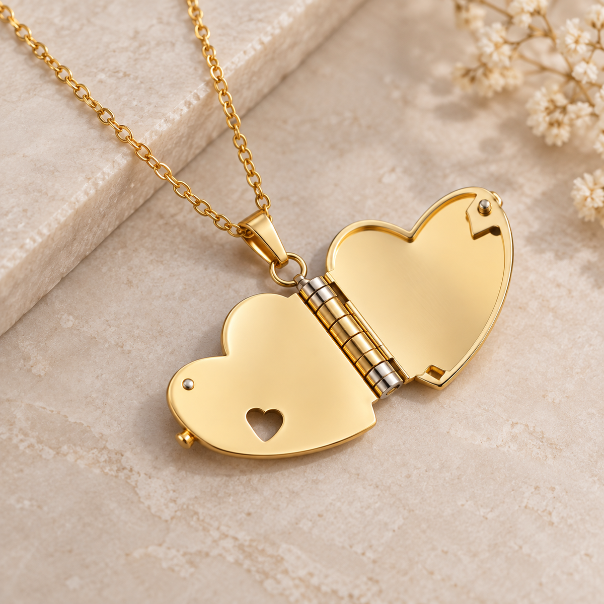 Collar Libro del Corazón Personalizado